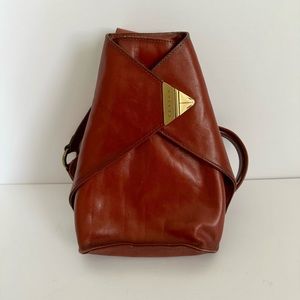 Texier France Envelope Style Brown Leather Backpack, Crossbody